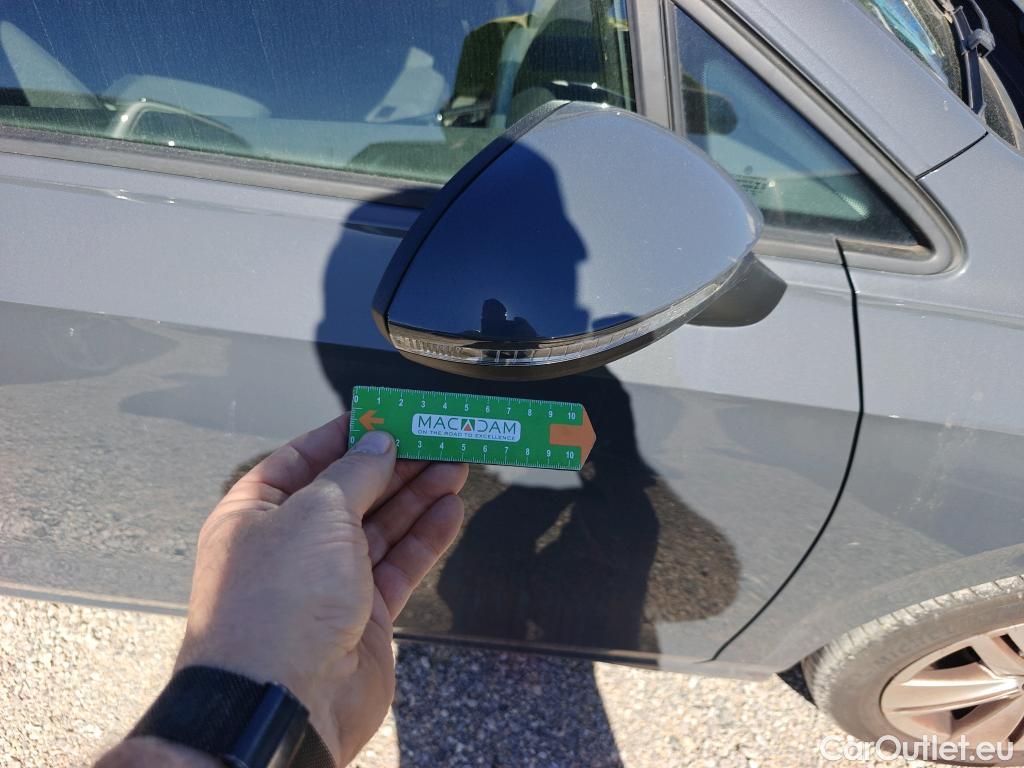  Volkswagen  Golf  VOLKSWAGEN / 2020 / 5P / familiar Life 1.0 eTSI 81kW (110CV) DSG Variant #28