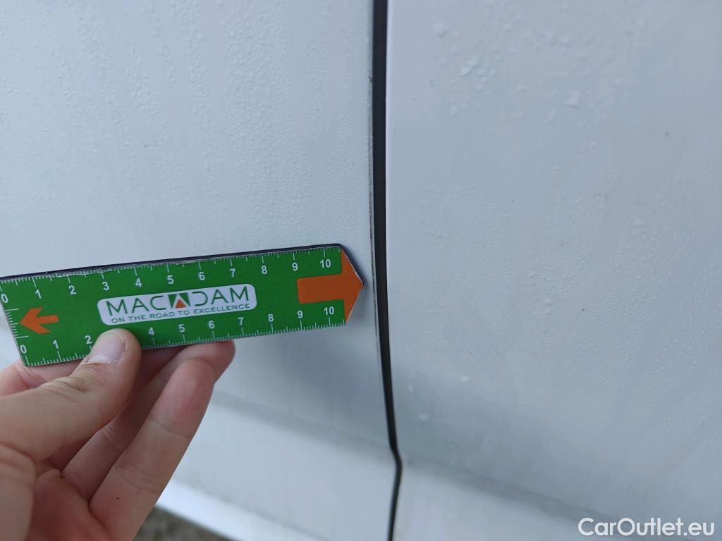  Skoda  KAMIQ SKODA  1.0 TSI 81kW (110CV) DSG Ambition #11