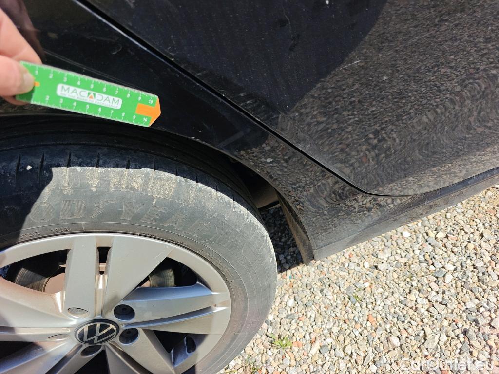  Volkswagen  Golf  VOLKSWAGEN / 2020 / 5P / berlina con portón Life 1.0 eTSI 81kW (110CV) DSG #5