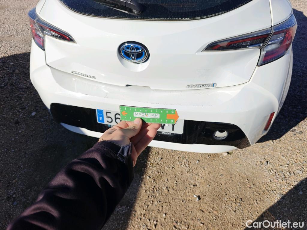  Toyota  Corolla TOYOTA  1.8 125H ACTIVE TECH E-CVT #24