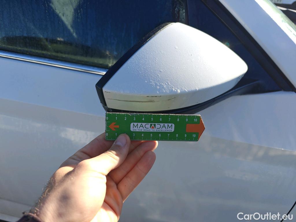  Skoda  KAMIQ SKODA  1.0 TSI 81kW (110CV) DSG Ambition #40