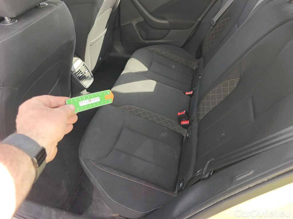  Skoda  KAMIQ SKODA  1.0 TSI 81kW (110CV) DSG Ambition #5