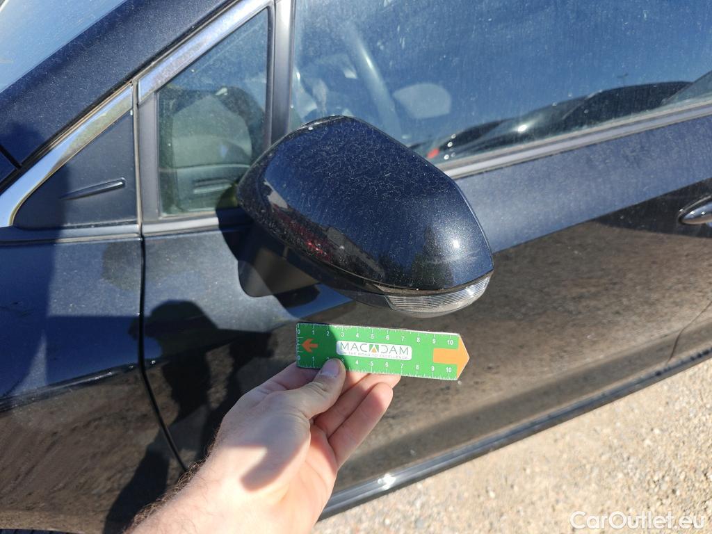  Toyota  Corolla TOYOTA  / 2019 / 4P / sedán 1.8 125H STYLE E-CVT SEDAN #35