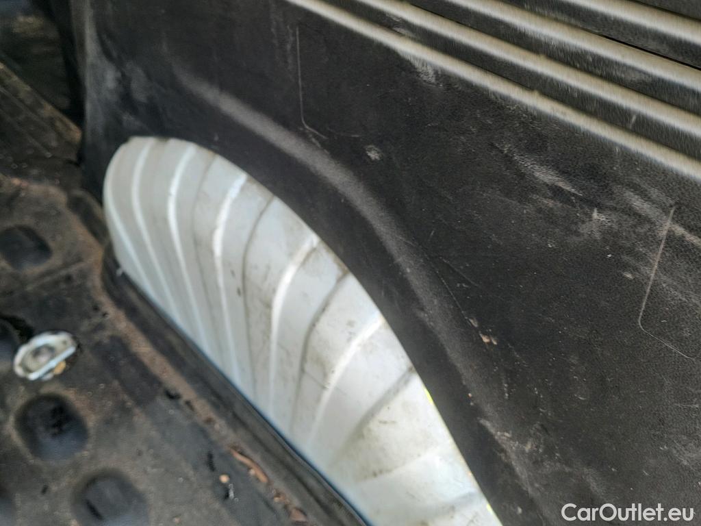  Citroen  Berlingo CITROEN  / 2018 / 3P / furgón derivado de turismo Talla M BlueHDi 100 CONTROL #6