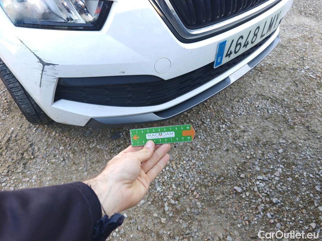  Skoda  KAMIQ SKODA  1.0 TSI 81kW (110CV) DSG Ambition #15