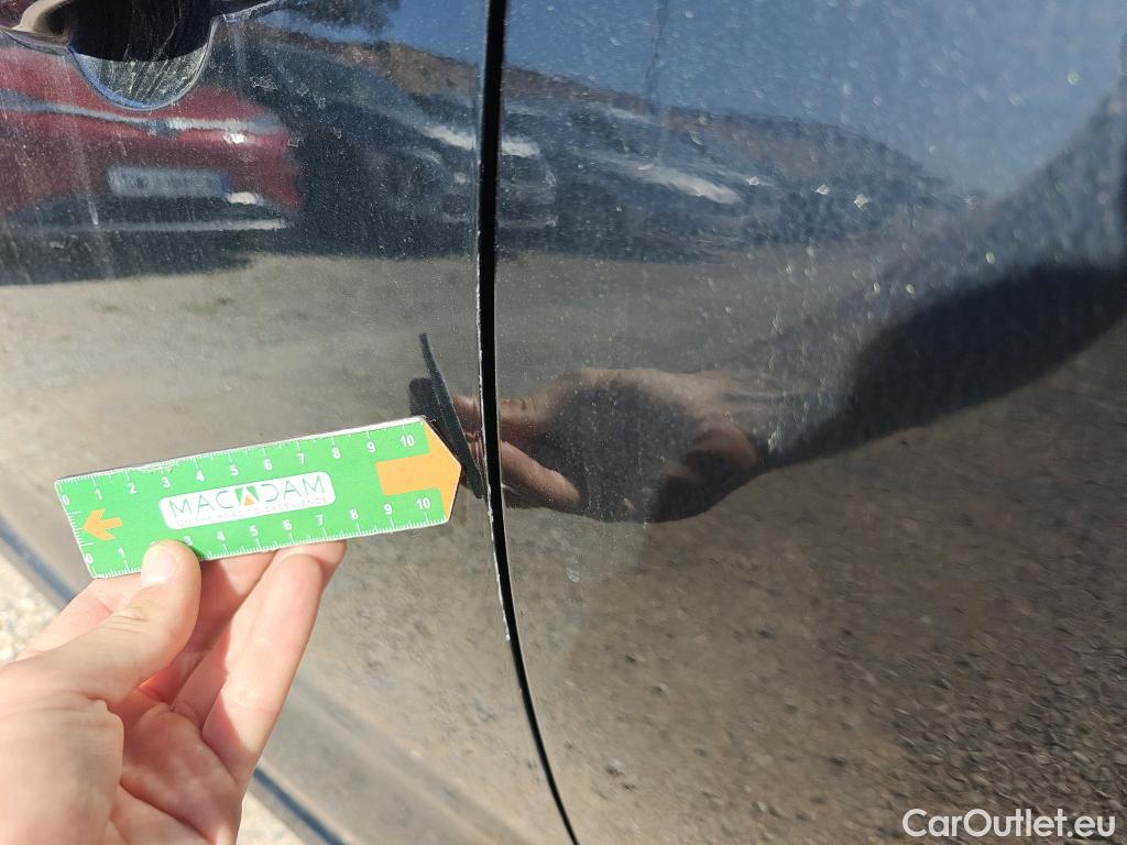  Toyota  Corolla TOYOTA  / 2019 / 4P / sedán 1.8 125H STYLE E-CVT SEDAN #11