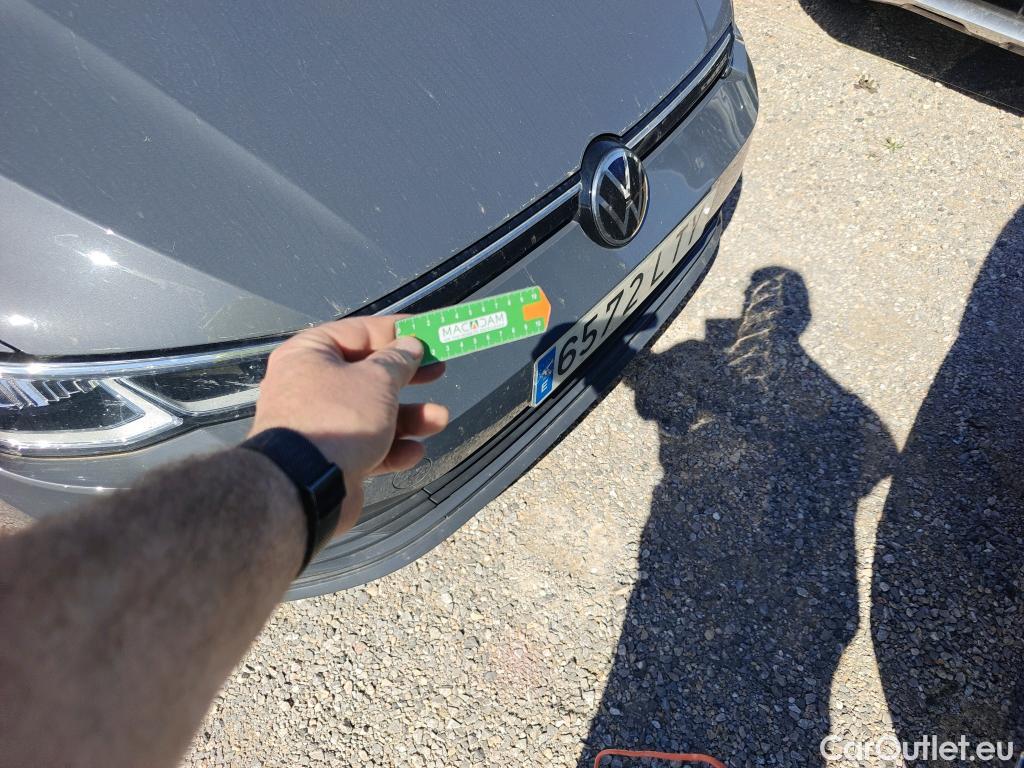  Volkswagen  Golf  VOLKSWAGEN / 2020 / 5P / familiar Life 1.0 eTSI 81kW (110CV) DSG Variant #17