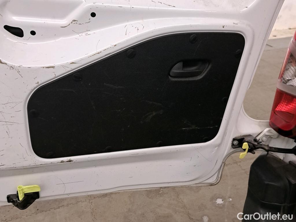  Citroen  Berlingo CITROEN  / 2018 / 3P / furgón derivado de turismo Talla M BlueHDi 100 CONTROL (AC2) #71