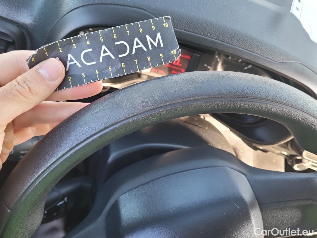  Citroen  Berlingo CITROEN  / 2018 / 3P / furgón derivado de turismo Talla M BlueHDi 100 CONTROL #8