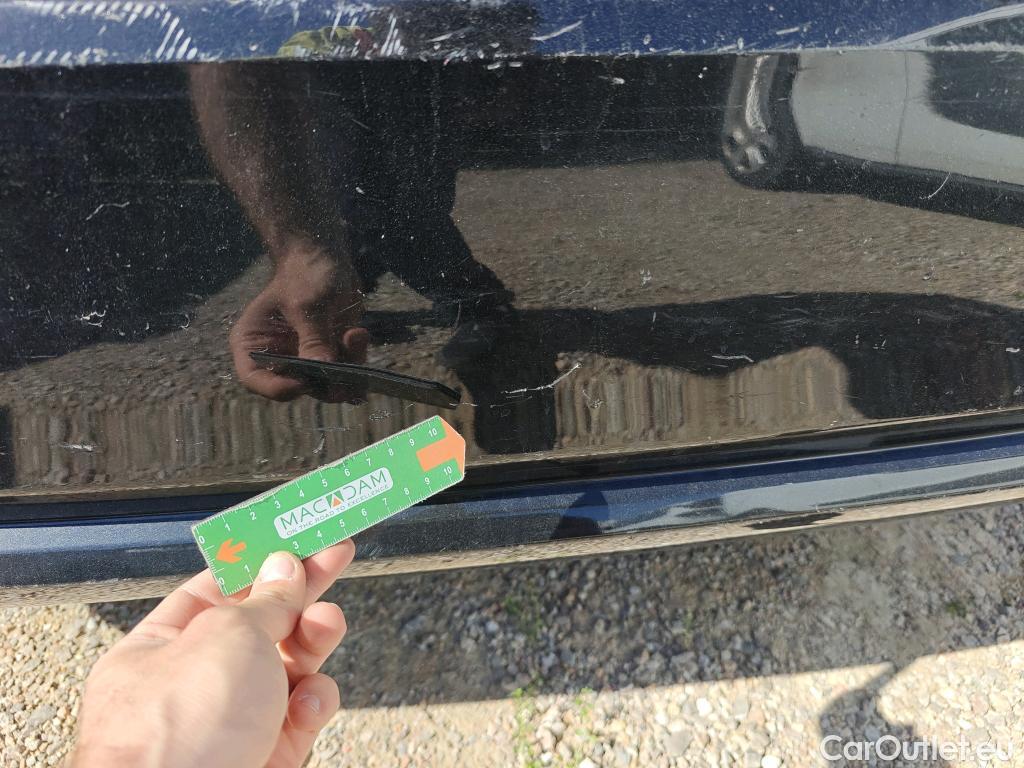  Toyota  Corolla TOYOTA  / 2019 / 4P / sedán 1.8 125H STYLE E-CVT SEDAN #31