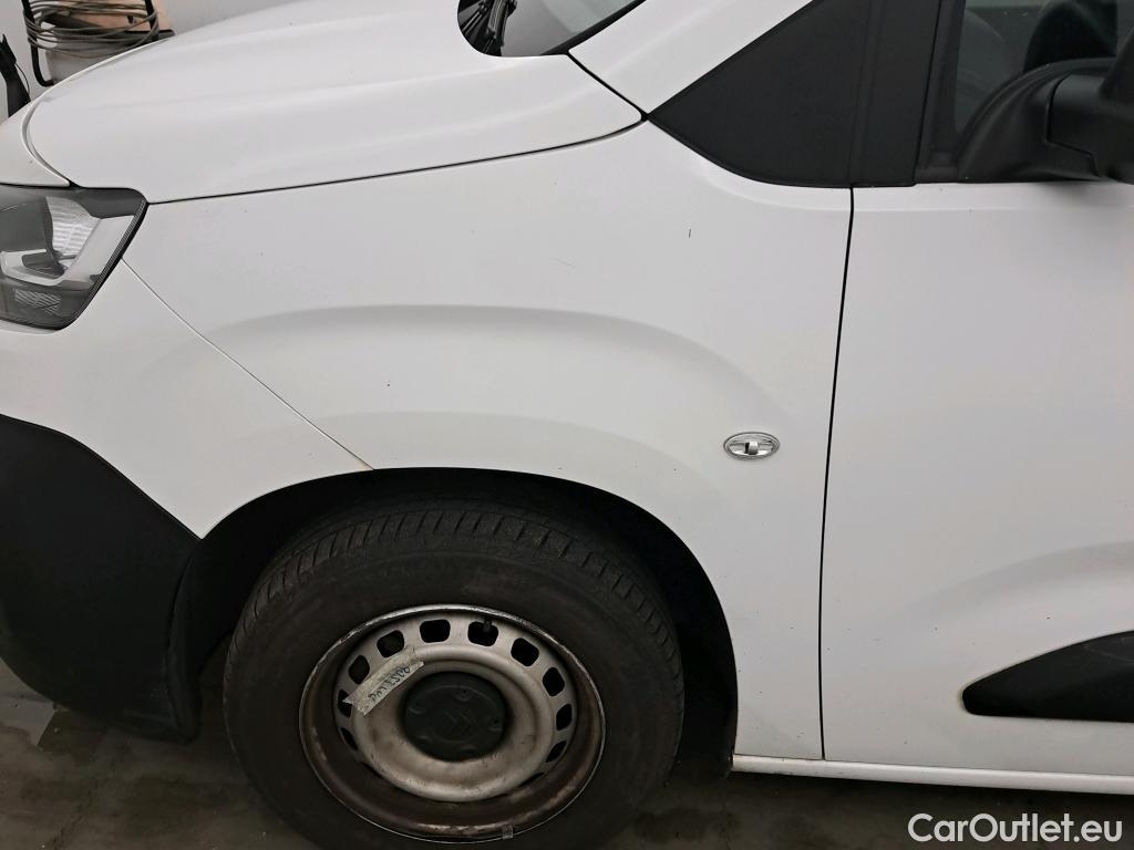  Citroen  Berlingo CITROEN  / 2018 / 3P / furgón derivado de turismo Talla M BlueHDi 100 CONTROL (AC2) #64