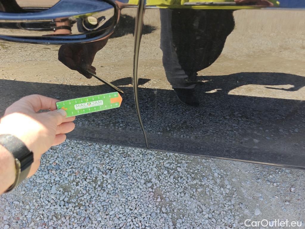  Volkswagen  Golf  VOLKSWAGEN / 2020 / 5P / berlina con portón Life 1.0 eTSI 81kW (110CV) DSG #2