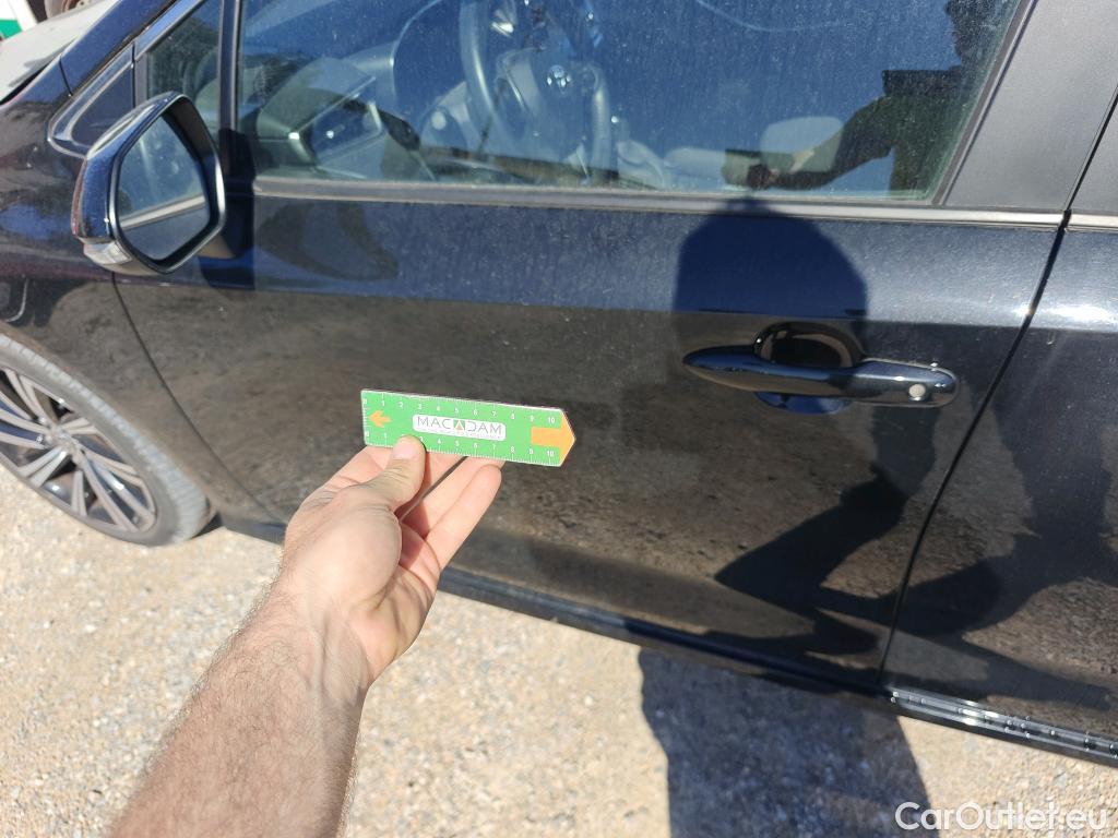  Toyota  Corolla TOYOTA  / 2019 / 4P / sedán 1.8 125H STYLE E-CVT SEDAN #10