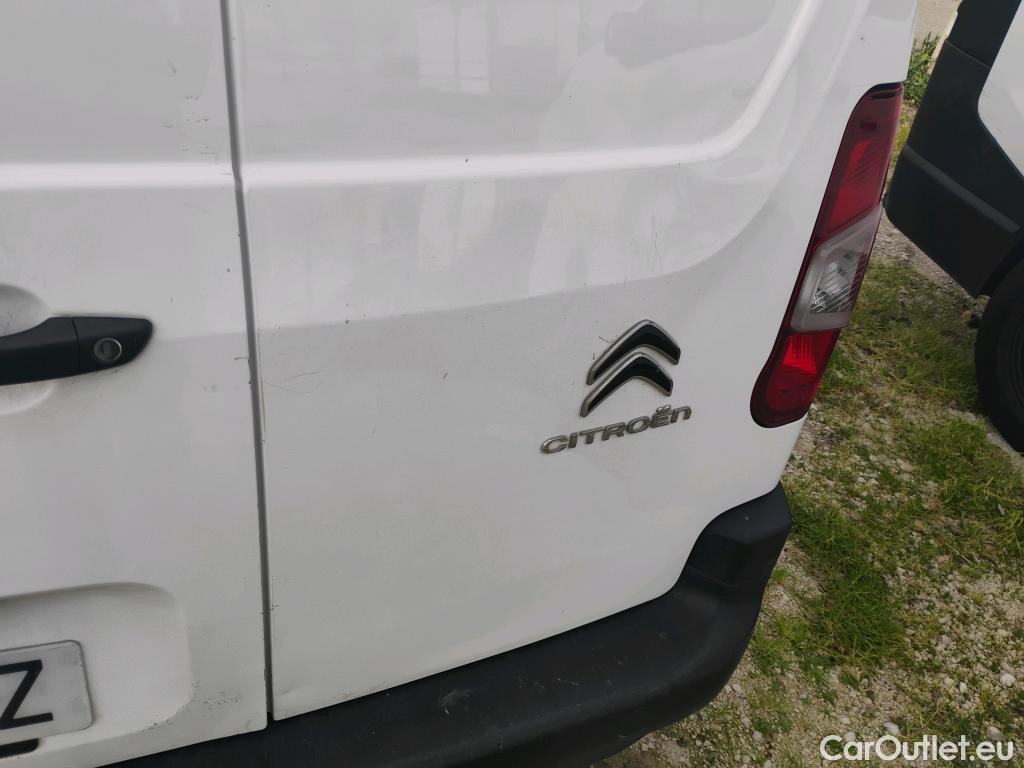  Citroen  Berlingo CITROEN  / 2018 / 3P / furgón derivado de turismo Talla M BlueHDi 100 CONTROL (AC2) #73