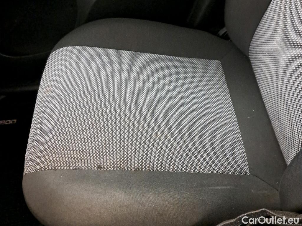  Fiat  Doblo FIAT Doblò Cargo/2015/4P/furgón derivado de turismo Cargo SX 1.3 Mjet 70 kW (95 CV) #4