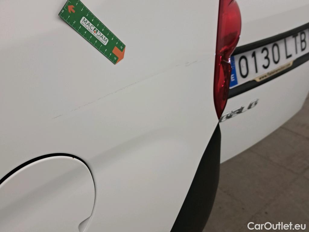  Fiat  Doblo FIAT Doblò Cargo/2015/4P/furgón derivado de turismo Cargo SX 1.3 Mjet 70 kW (95 CV) #3