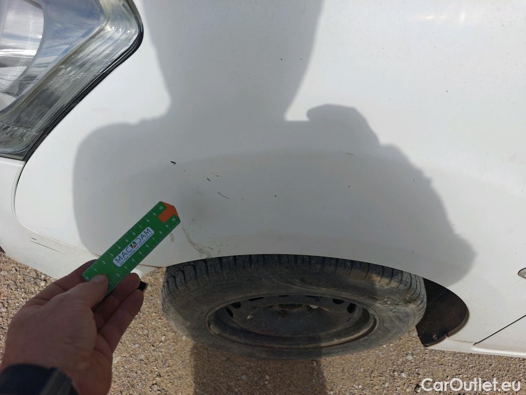  Citroen  Berlingo CITROEN  / 2015 / 4P / combi Multispace LIVE Edit.BlueHDi 74KW (100CV (AC) #32