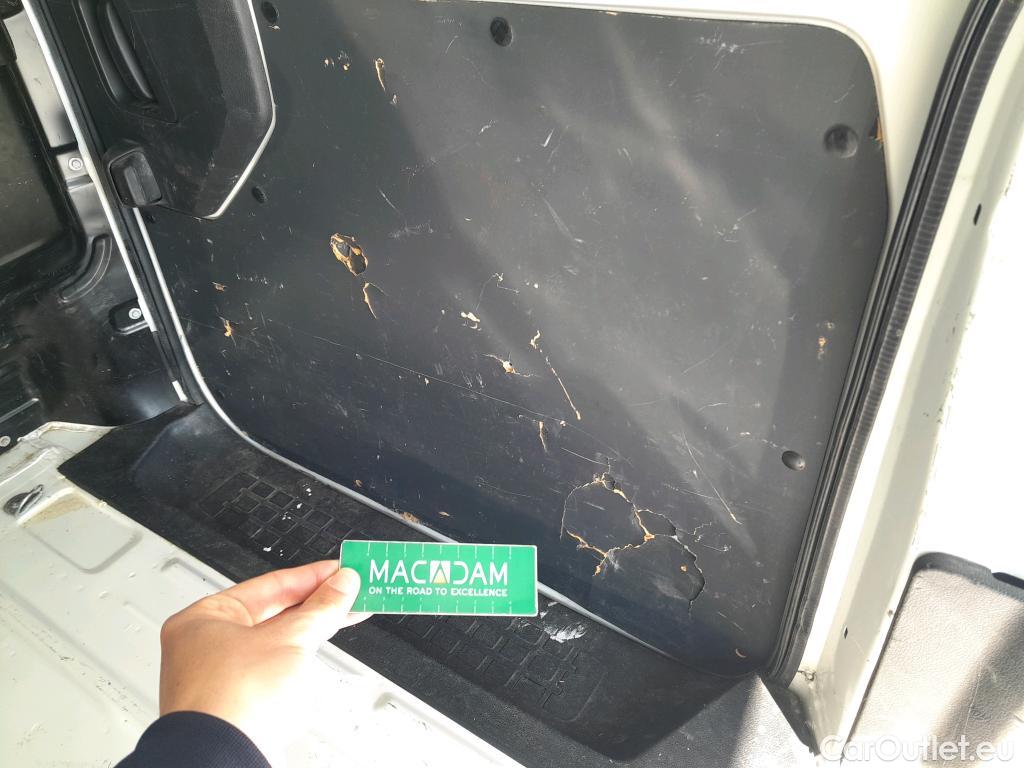  Citroen  Jumpy CITROEN  / 2016 / 4P / furgón Talla M BlueHDi 85KW (115CV) 6v Confort #31