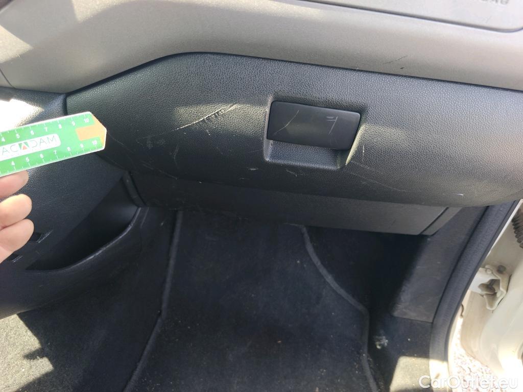  Citroen  Berlingo CITROEN  / 2015 / 4P / combi Multispace LIVE Edit.BlueHDi 74KW (100CV (AC) #43