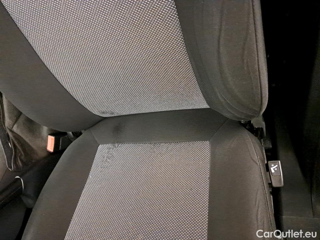  Fiat  Doblo FIAT Doblò Cargo/2015/4P/furgón derivado de turismo Cargo SX 1.3 Mjet 70 kW (95 CV) #6