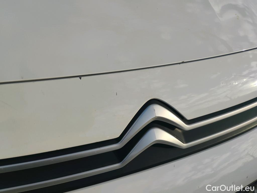  Citroen  Berlingo CITROEN  / 2018 / 3P / furgón derivado de turismo Talla M BlueHDi 100 CONTROL (AC2) #46