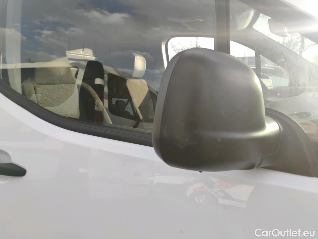  Citroen  Berlingo CITROEN  / 2018 / 3P / furgón derivado de turismo Talla M BlueHDi 100 CONTROL (AC2) #69