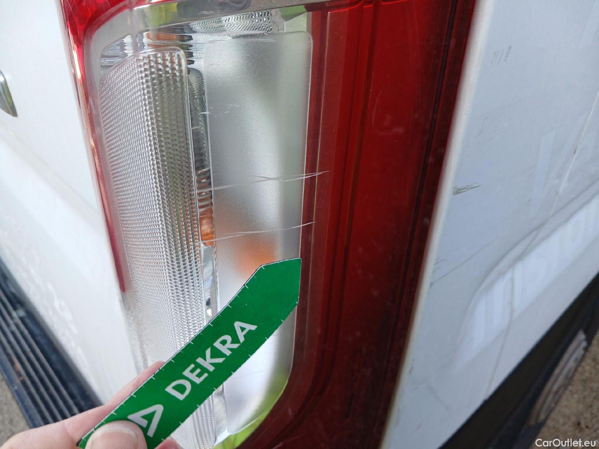  Fiat  Ducato FIAT  / 2014 / 4P / furgón 33 Medio Techo Alto 2.0 Mjet 85kW (115CV #17