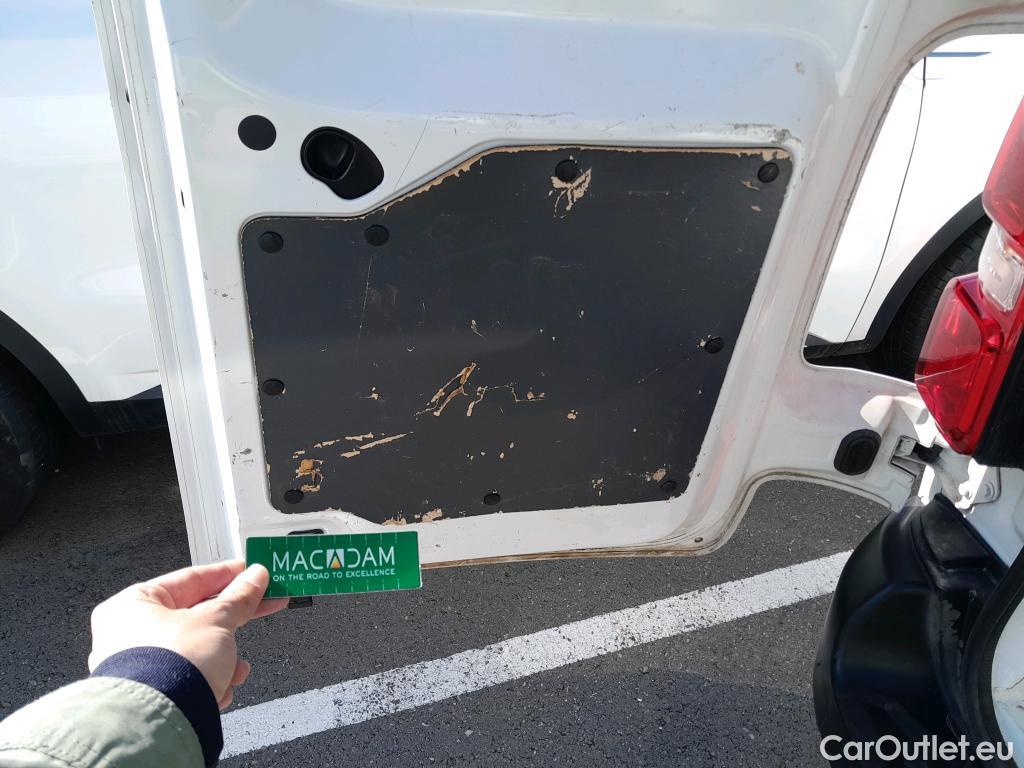  Citroen  Jumpy CITROEN  / 2016 / 4P / furgón Talla M BlueHDi 85KW (115CV) 6v Confort #27