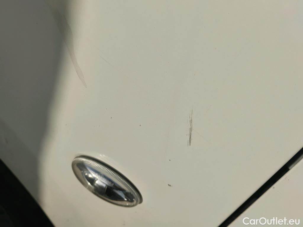  Citroen  Berlingo CITROEN  / 2018 / 3P / furgón derivado de turismo Talla M BlueHDi 100 CONTROL (AC2) #72