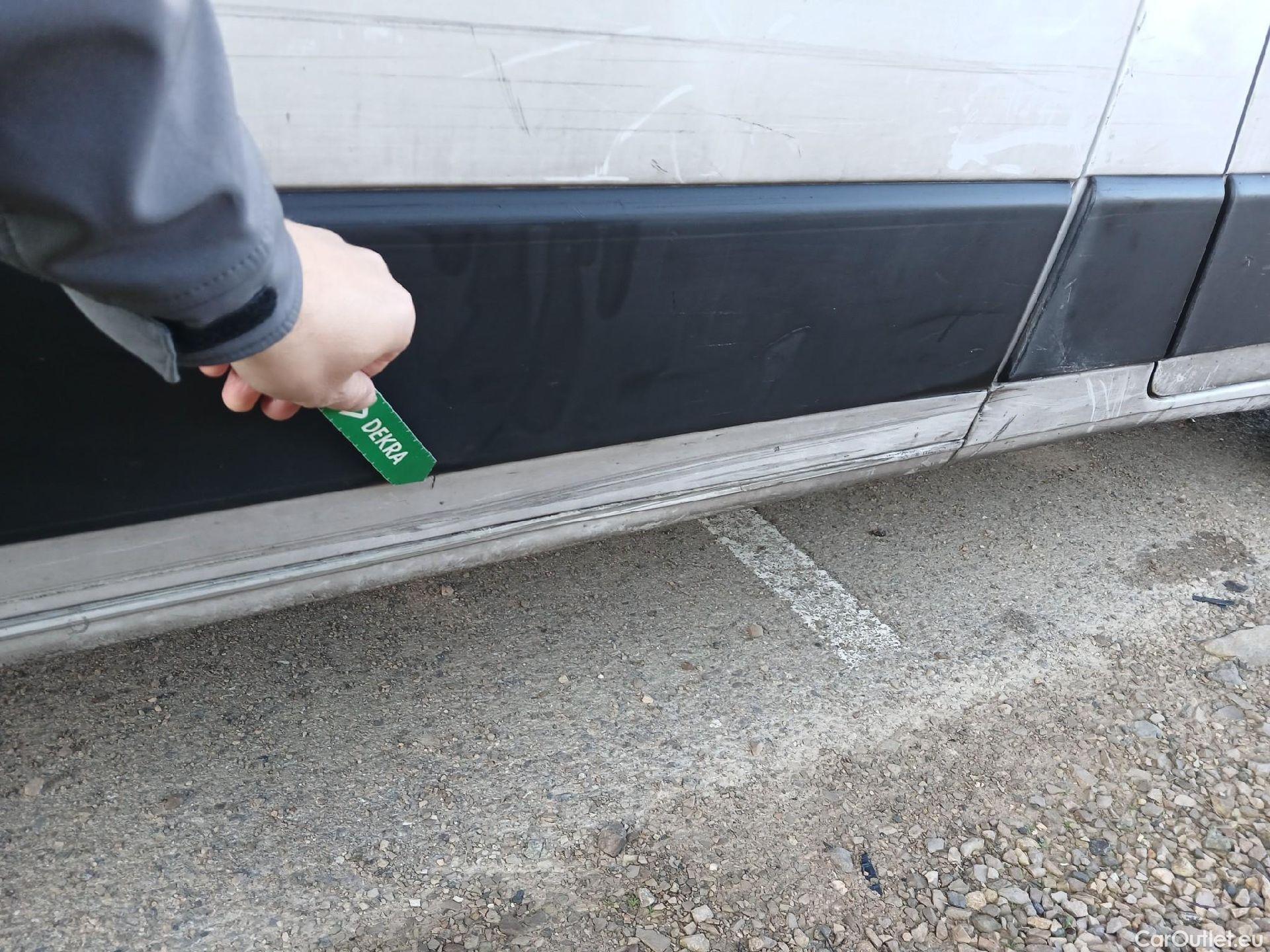  Fiat  Ducato FIAT  / 2014 / 4P / furgón 33 Medio Techo Alto 2.0 Mjet 85kW (115CV #25