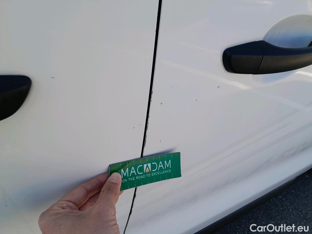  Citroen  Jumpy CITROEN  / 2016 / 4P / furgón Talla M BlueHDi 85KW (115CV) 6v Confort #18