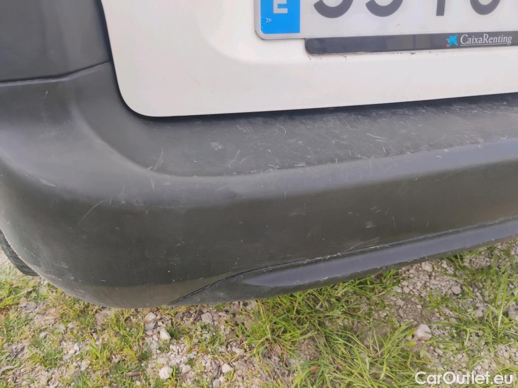  Citroen  Berlingo CITROEN  / 2018 / 3P / furgón derivado de turismo Talla M BlueHDi 100 CONTROL (AC2) #54