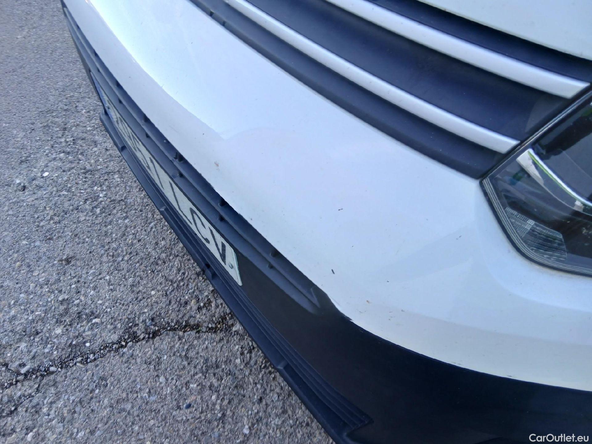  Citroen  Berlingo CITROEN  / 2018 / 4P / combi Talla M BlueHDi 100 LIVE (AC) #2