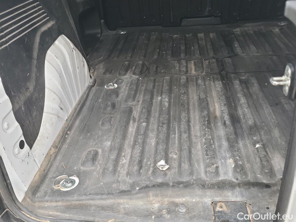  Citroen  Berlingo CITROEN  / 2018 / 3P / furgón derivado de turismo Talla M BlueHDi 100 CONTROL #35