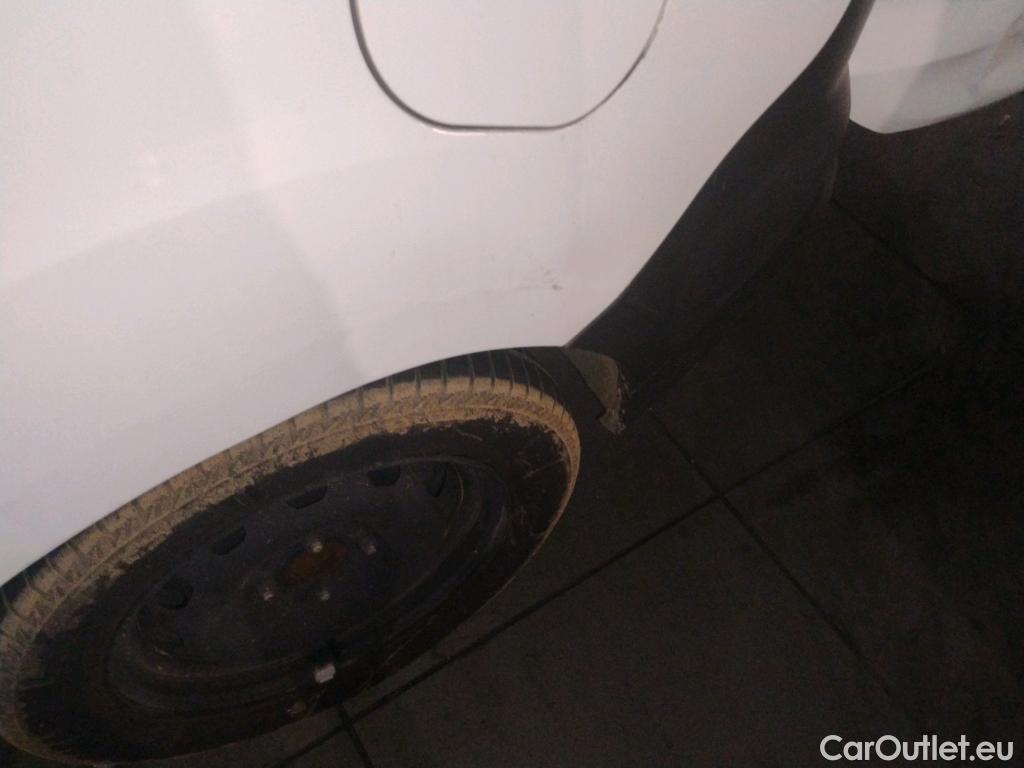  Ford  Transit FORD  Courier/2014/4P/furgón der.turis Van 1.5 TDCi 56kW Trend #17