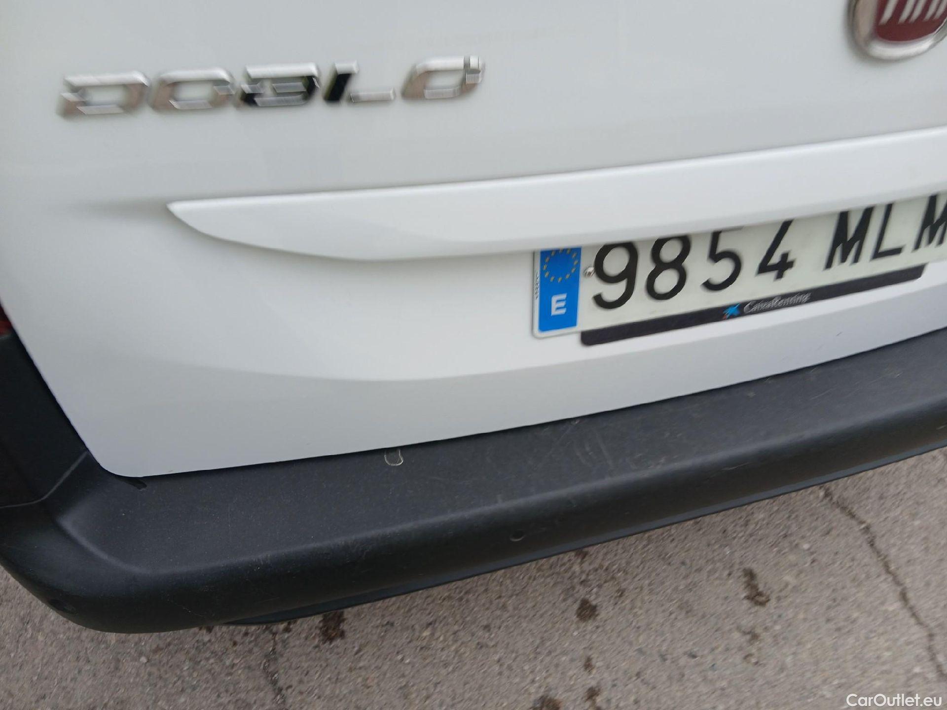  Land Rover  Discovery FIAT Doblò / 2022 / 5P / combi Combi (N1) BlueHDi 1.5 L 100CV (AC)  #25