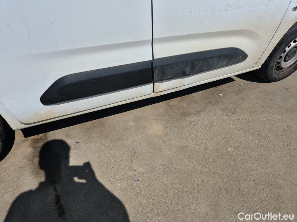  Peugeot  Partner PEUGEOT  / 2018 / 3P / furgón derivado de turismo Pro Standard 600kg BlueHDi 73kW (AC) #6