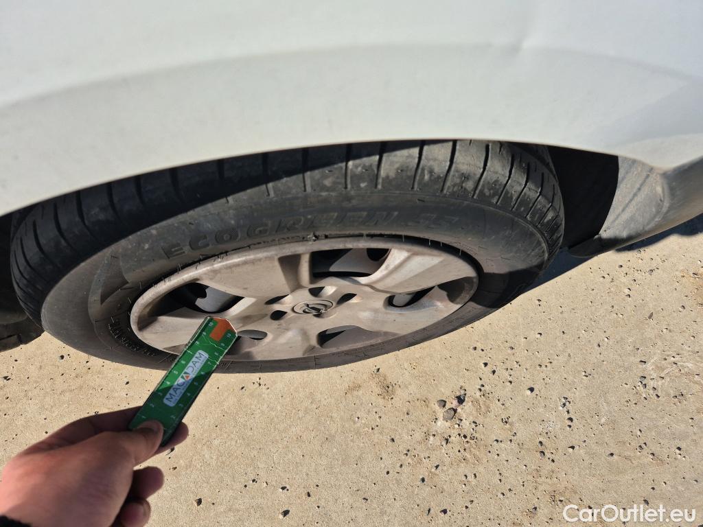  Opel  Combo OPEL  / 2012 / 3P / furgón derivado de turismo Cargo 1.3 CDTI 70kW (95CV) L1 H1 #48