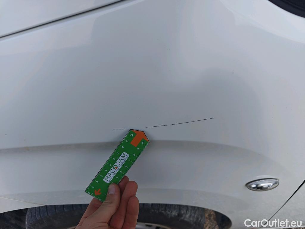  Peugeot  Partner PEUGEOT  / 2018 / 3P / furgón derivado de turismo Pro Standard 600kg BlueHDi 73kW (AC) #72