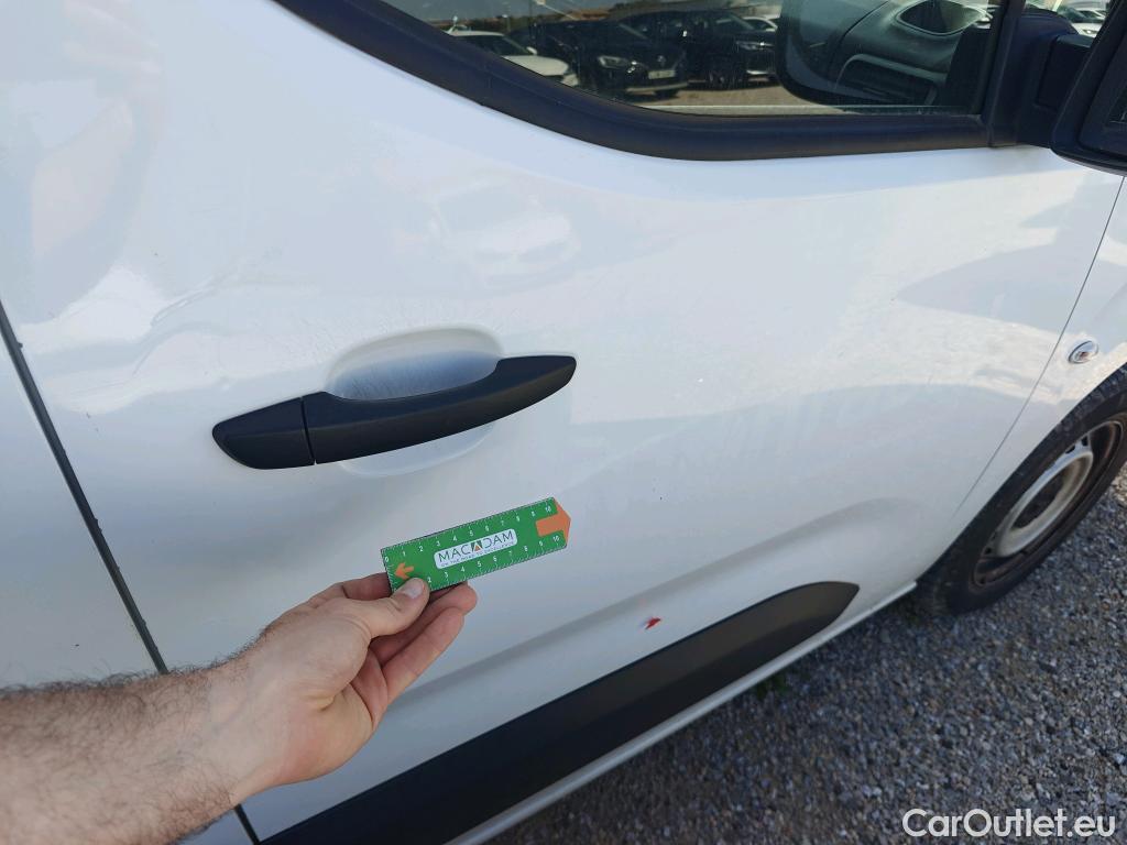  Peugeot  Partner PEUGEOT  / 2018 / 3P / furgón derivado de turismo Pro Standard 600kg BlueHDi 73kW (AC) #62