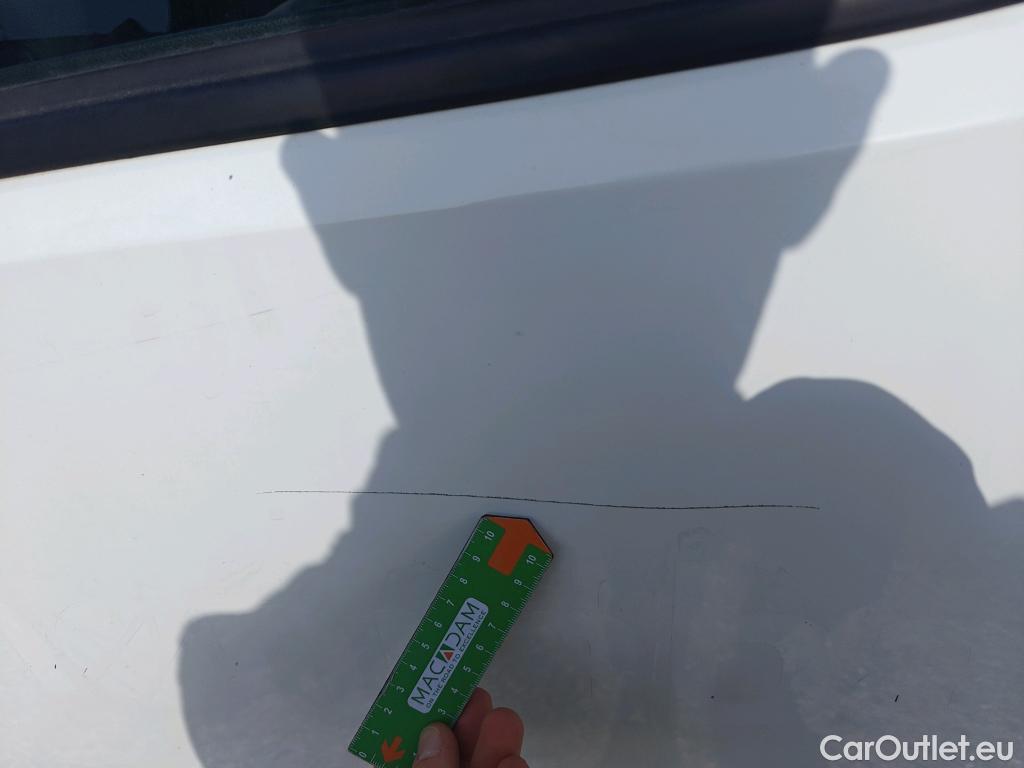  Peugeot  Partner PEUGEOT  / 2018 / 3P / furgón derivado de turismo Pro Standard 600kg BlueHDi 73kW (AC) #43