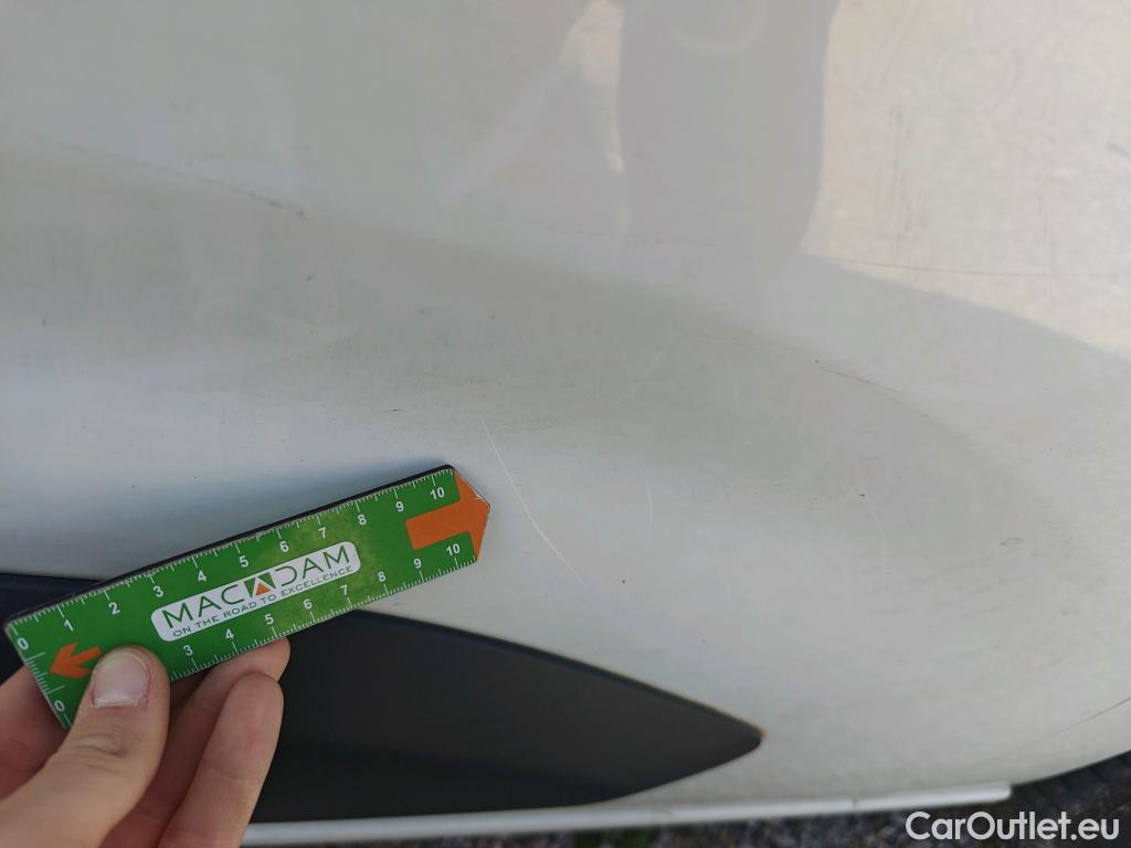  Peugeot  Partner PEUGEOT  / 2018 / 3P / furgón derivado de turismo Pro Standard 600kg BlueHDi 73kW (AC) #52