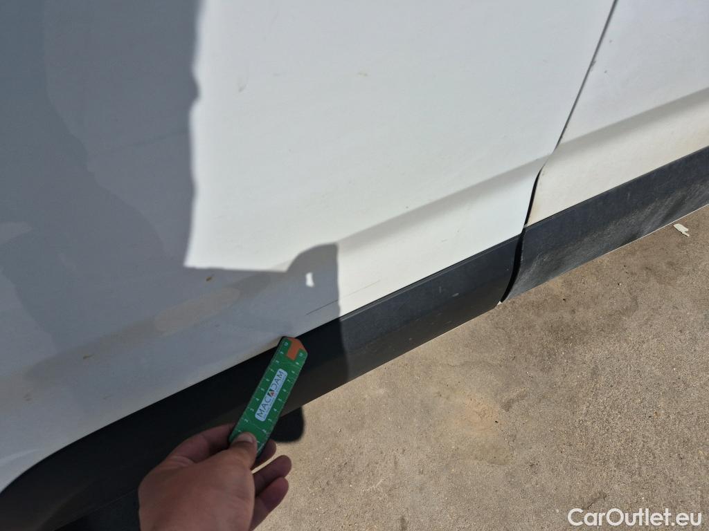  Peugeot  Partner PEUGEOT  / 2018 / 3P / furgón derivado de turismo Pro Standard 600kg BlueHDi 73kW (AC) #11