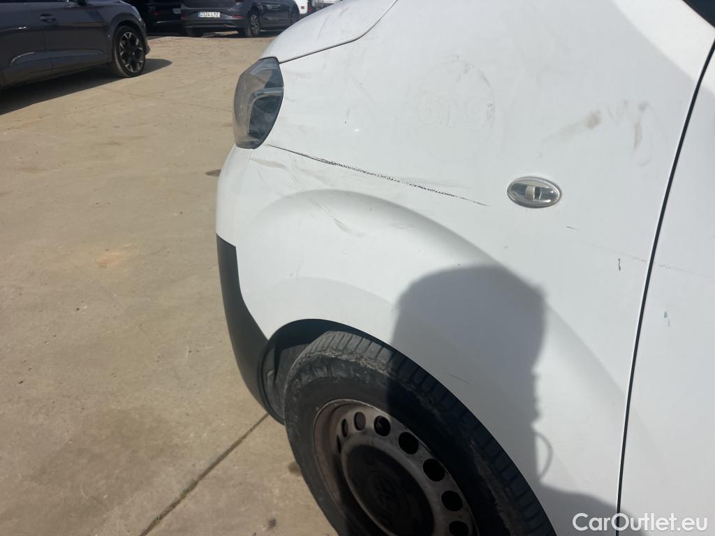  Toyota  Proace TOYOTA  / 2016 / 4P / furgón FU. MEDIO (L1) 2.0D 90kW COMFORT CARGA + #25