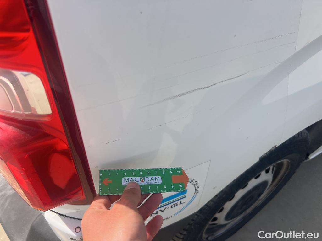  Toyota  Proace TOYOTA  / 2016 / 4P / furgón FU. MEDIO (L1) 2.0D 90kW COMFORT CARGA + #32