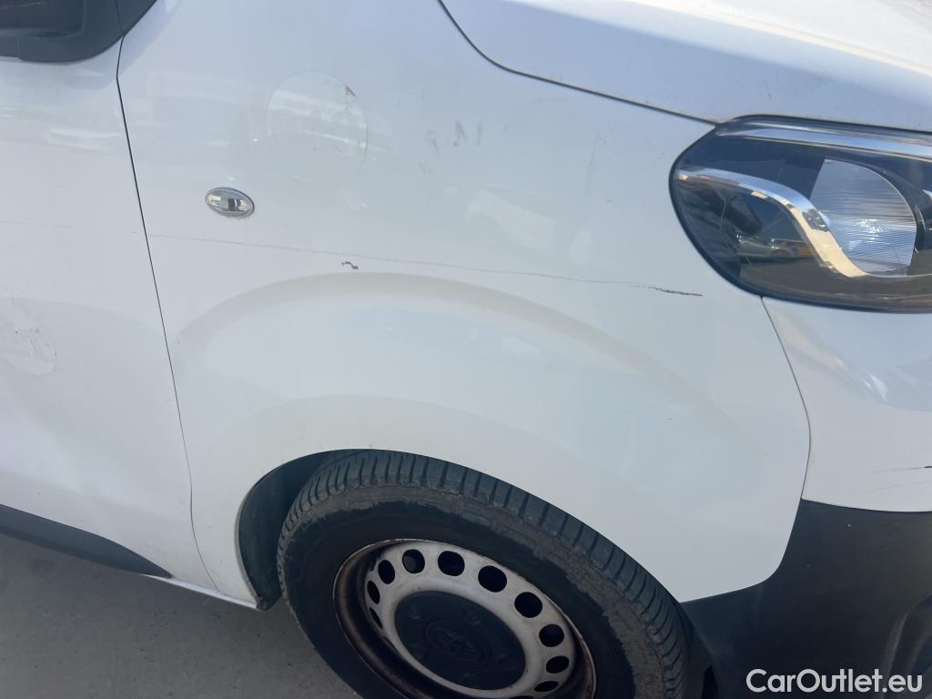  Toyota  Proace TOYOTA  / 2016 / 4P / furgón FU. MEDIO (L1) 2.0D 90kW COMFORT CARGA + #27
