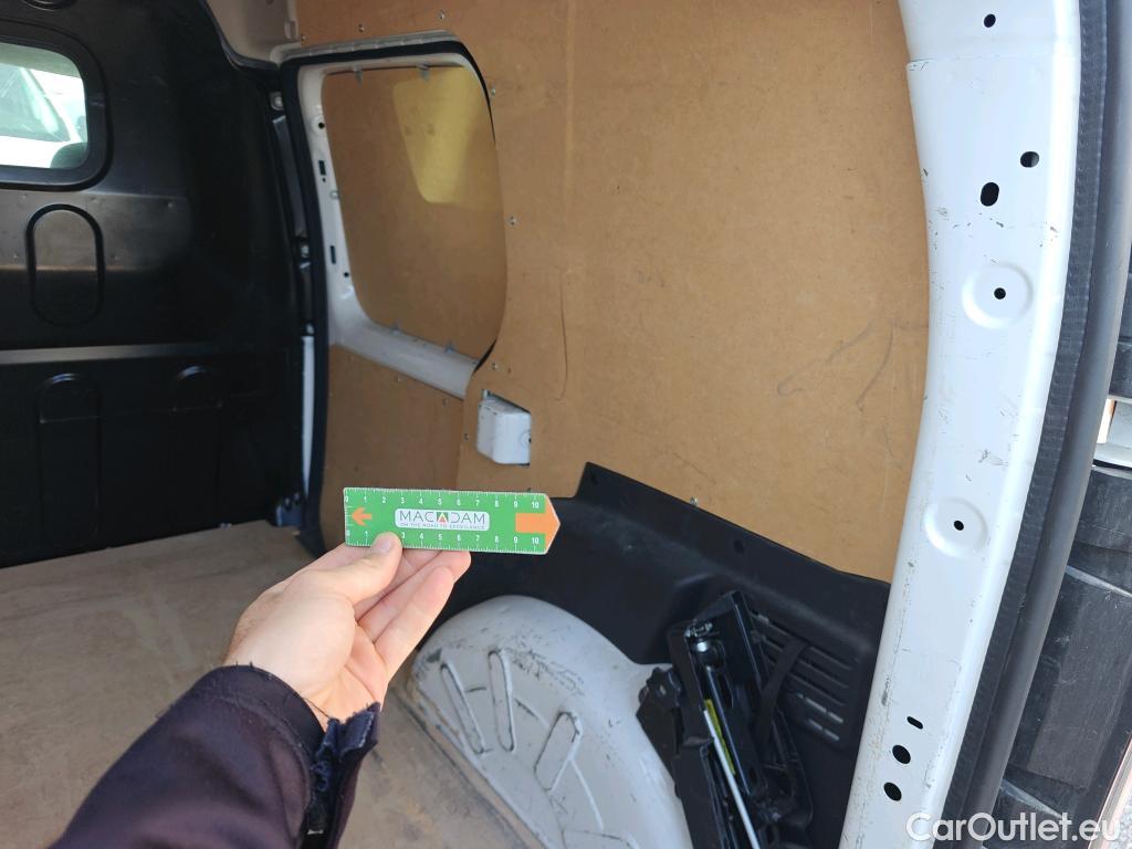  Renault  Kangoo RENAULT  Furgón/2013/3P/furgón derivado de turismo Profesional Blue dCi 59 kW (80CV) #52