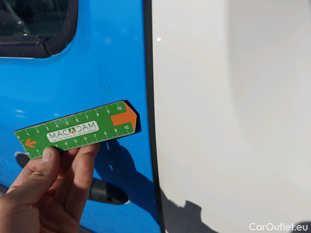  Renault  Kangoo RENAULT  Furgón/2013/3P/furgón derivado de turismo Profesional Blue dCi 59 kW (80CV) #57