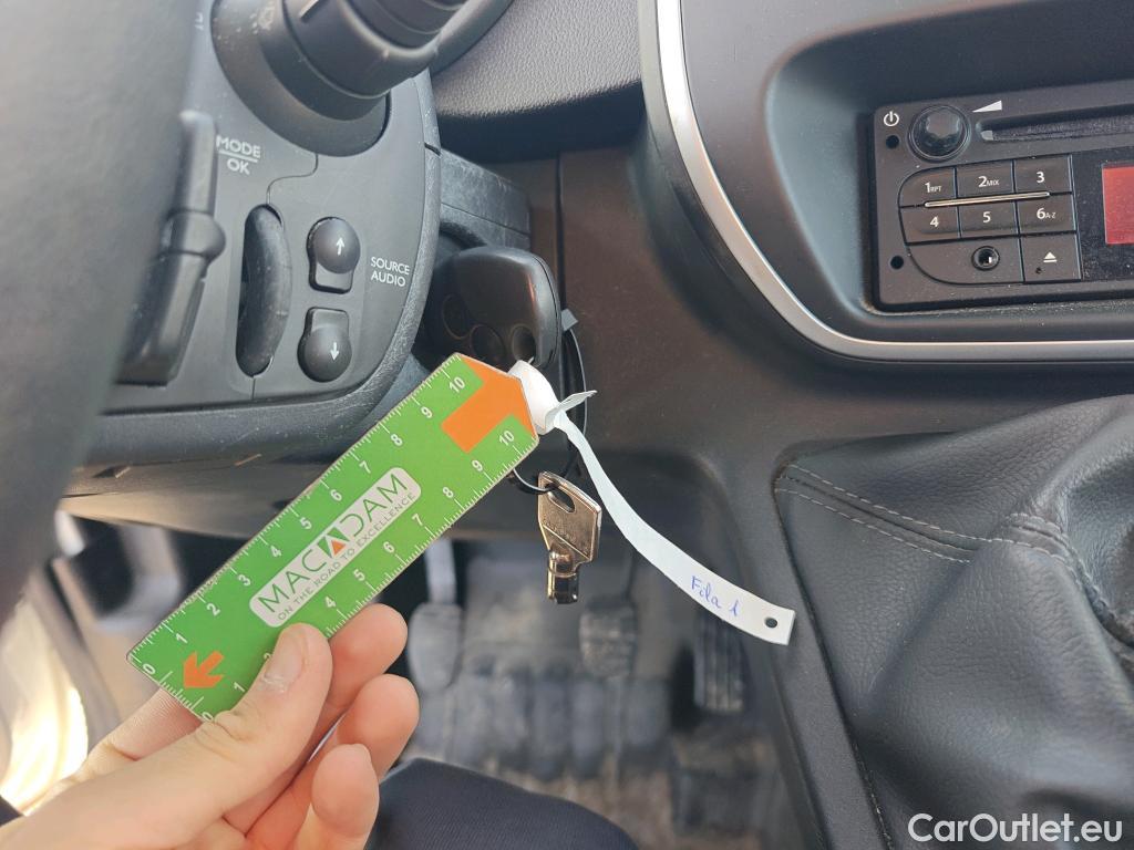  Renault  Kangoo RENAULT  Furgón/2013/3P/furgón derivado de turismo Profesional Blue dCi 59 kW (80CV) #1