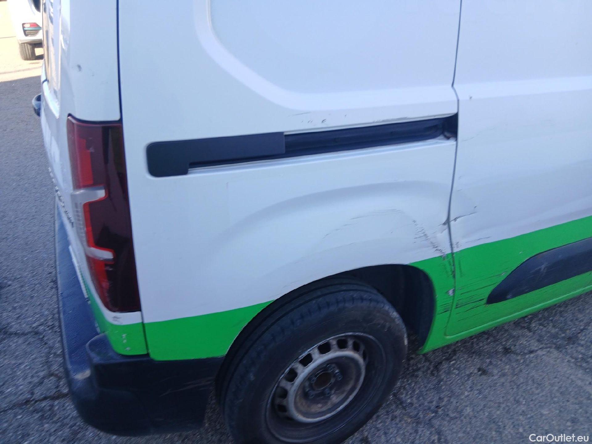  Toyota  Proace TOYOTA  City/2020/4P/furgón derivado de turismo 1.5D 75kW (100CV) GX 650kg Media #33